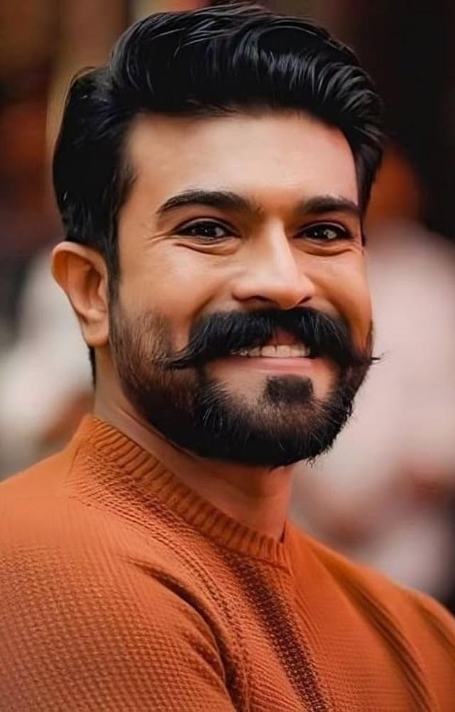 Being the powerful performer that he is Ram Charan also has a treat in store for his fans. He will be seen in the political thriller alongside Kiara Advani