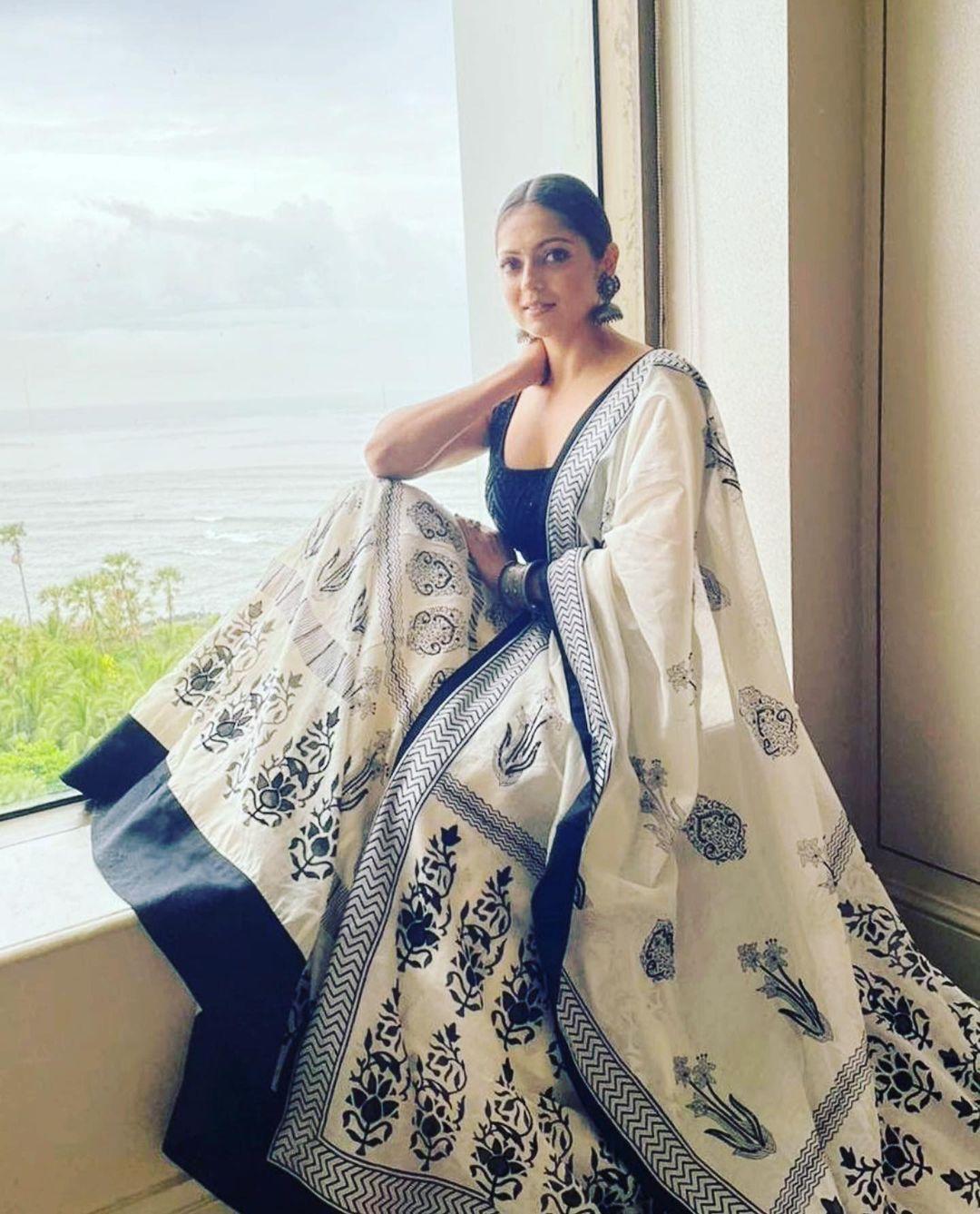 For special occasions, Drashti's simple yet stunning lehenga is a perfect fit