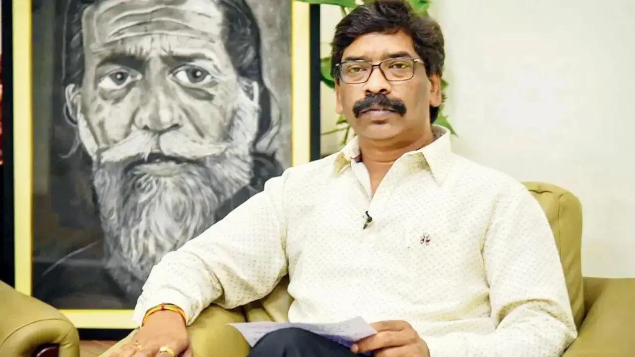 ED visits J'khand CM Hemant Soren's Delhi house in connection to money laundering case