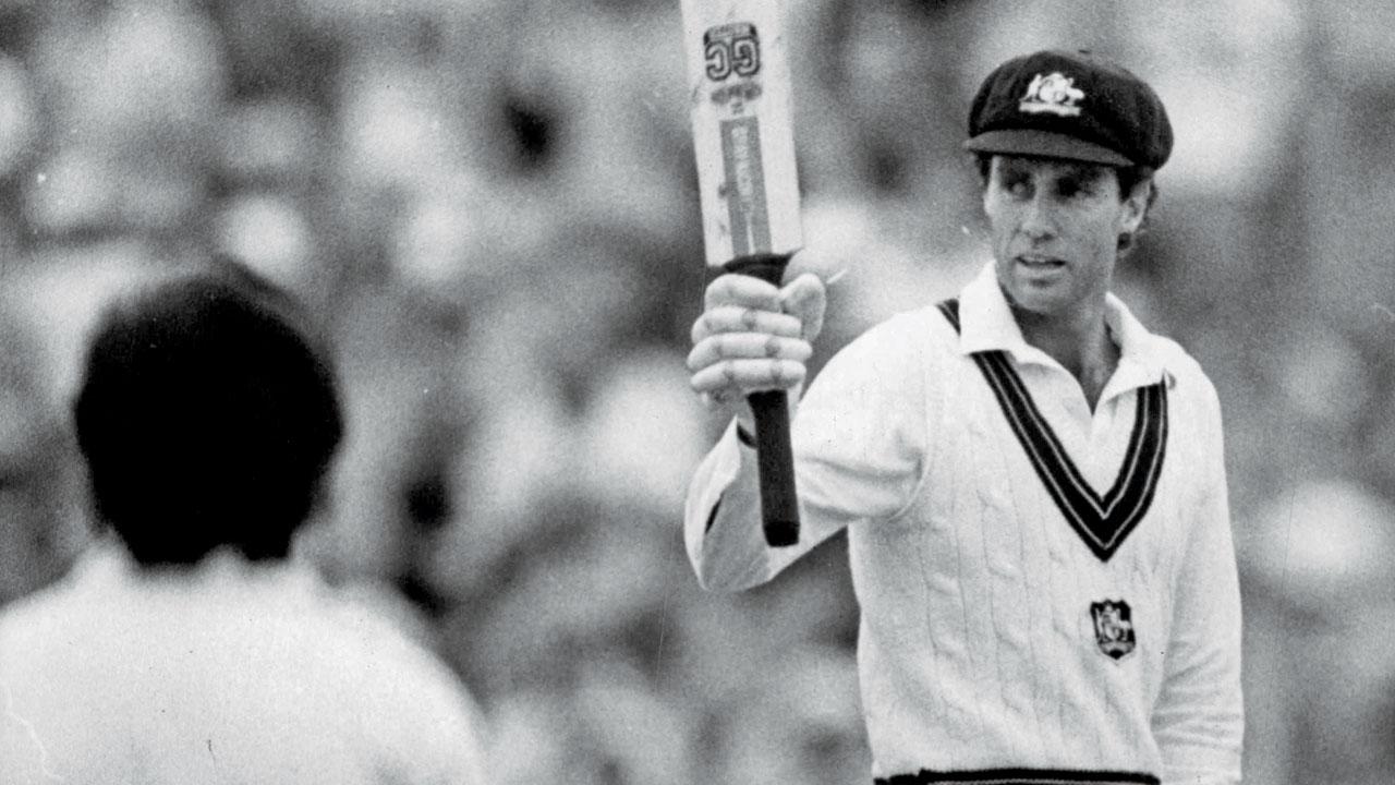 Greg Chappell acknowledges the applause from the Sydney Cricket Ground crowd after reaching his century in the final Test against Pakistan on January 4, 1984. PIC/GETTY IMAGES