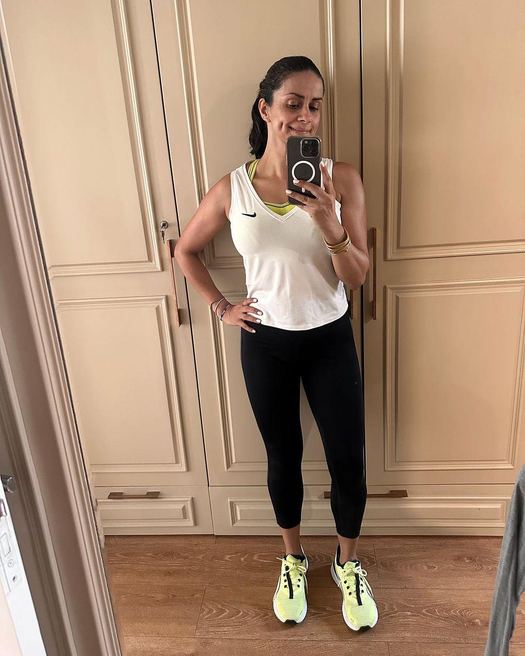 “The slight change in my appearance ( from time to time) is not me getting fitter or less fit, it’s the percentage of body fat going down. Or UP,” she clarified.