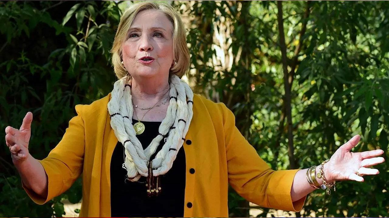 Hillary Clinton reacts to Greta Gerwig, Margot Robbie's Oscar snubs for 'Barbie'