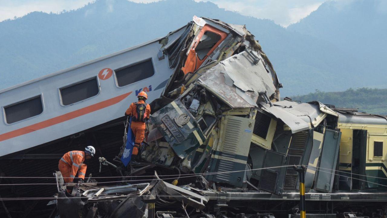 IN PHOTOS: Fatal collision between trains in Indonesia's Java kills 3