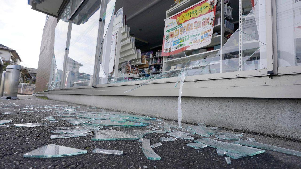 The earthquake has disrupted power supply to over 44,000 households in Ishikawa Prefecture, causing the shutdown of generators at a thermal power plant. Shinkansen bullet train services have also been affected.