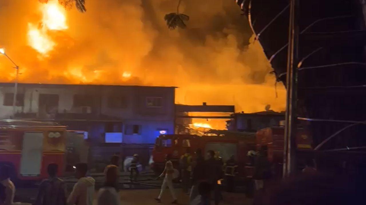 The fire, confined to a large stock of wood and electric wiring, has also impacted shops and hotels in the vicinity, covering an area of approximately 7000 to 8000 square feet.