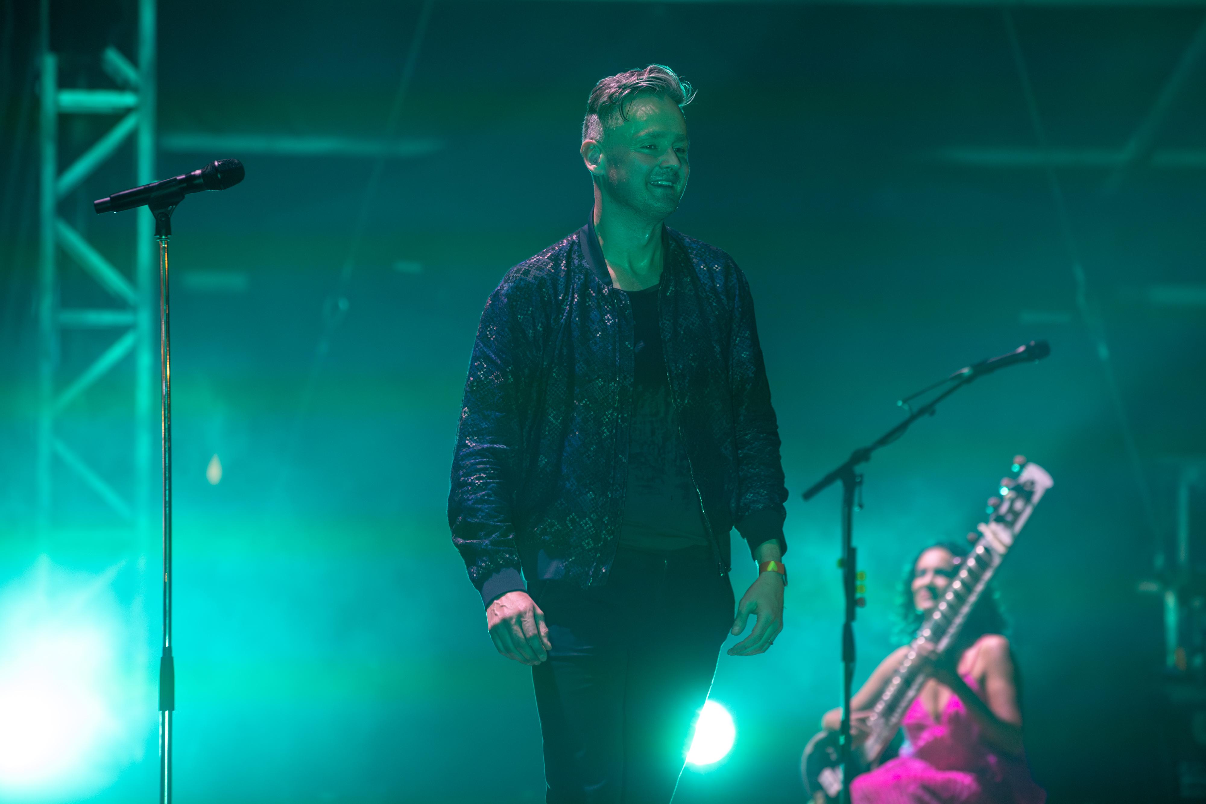 Keane were joined by the Indian sensation Anoushka Shankar for their hit single, ‘Everybody’s Changing’; it was one of the most beautiful moments of the evening. 