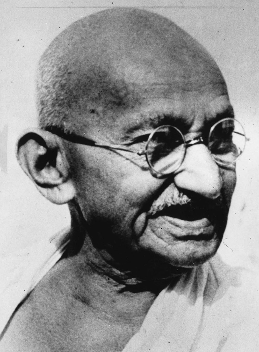 Mahatma: Life of Gandhi, 1869–1948 (1968)A black-and-white documentary narrating Gandhi's quest for truth, primarily using his own words. It is truly a marvel to watch.