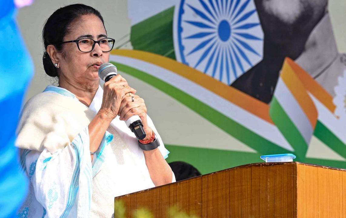 Cong has teamed up with CPI(M) to strengthen BJP in Bengal in LS polls: Mamata