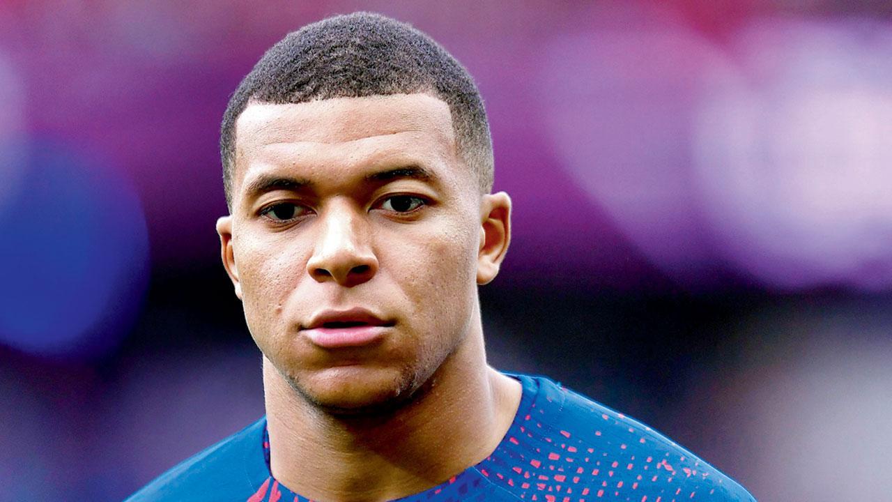 Mbappe waives millions in order to ease PSG exit