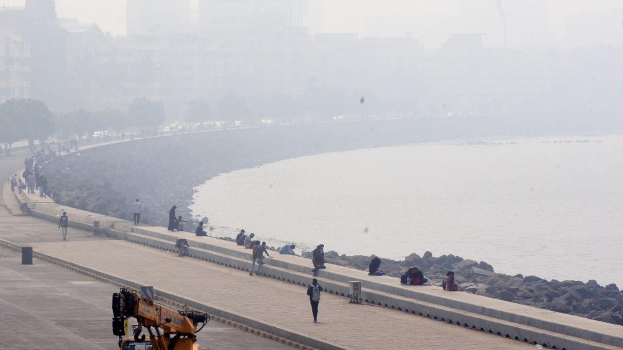 The reduced visibility at Marine Drive raised concerns about its impact on residents of the city, Sena (UBT) leader Aaditya Thackeray also raised an alarm about it.