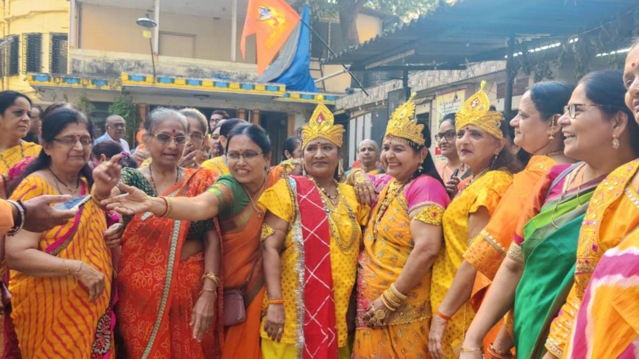 Ahead of the Pran Pratishtha ceremony, the Vishwa Hindu Parishad released awe-inspiring images of the newly constructed Ram Temple. 