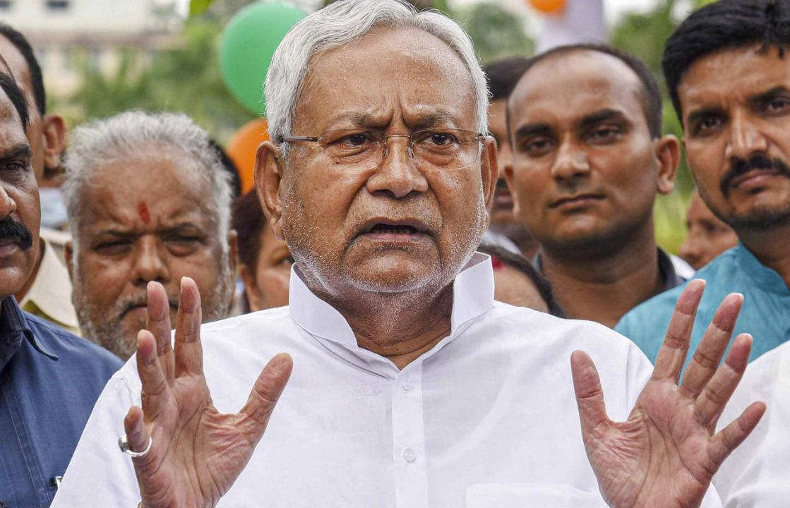 Doors not closed 'permanently' in politics, says BJP's Sushil Modi after speculation builds on Nitish Kumar's next move