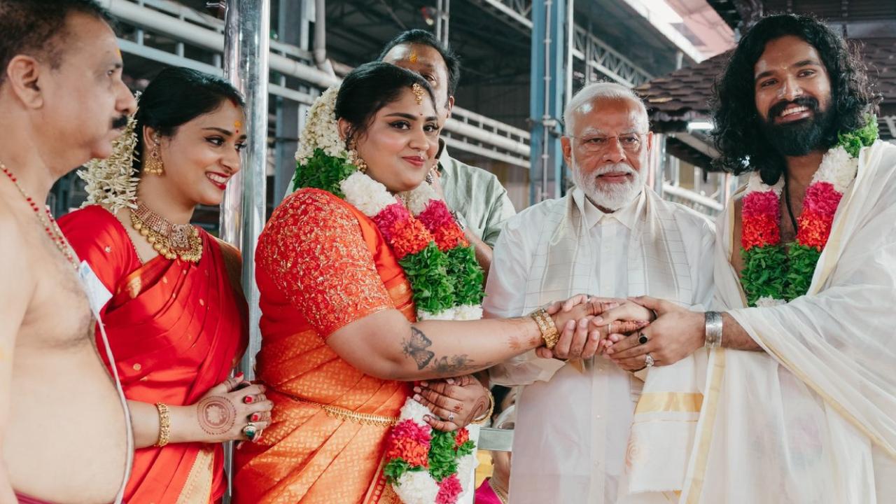 The Prime Minister of India, Narendra Modi, recently arrived in Kerala and graced the wedding of Suresh Gopi's daughter, Bhagya, in Guruvayur today. Read More