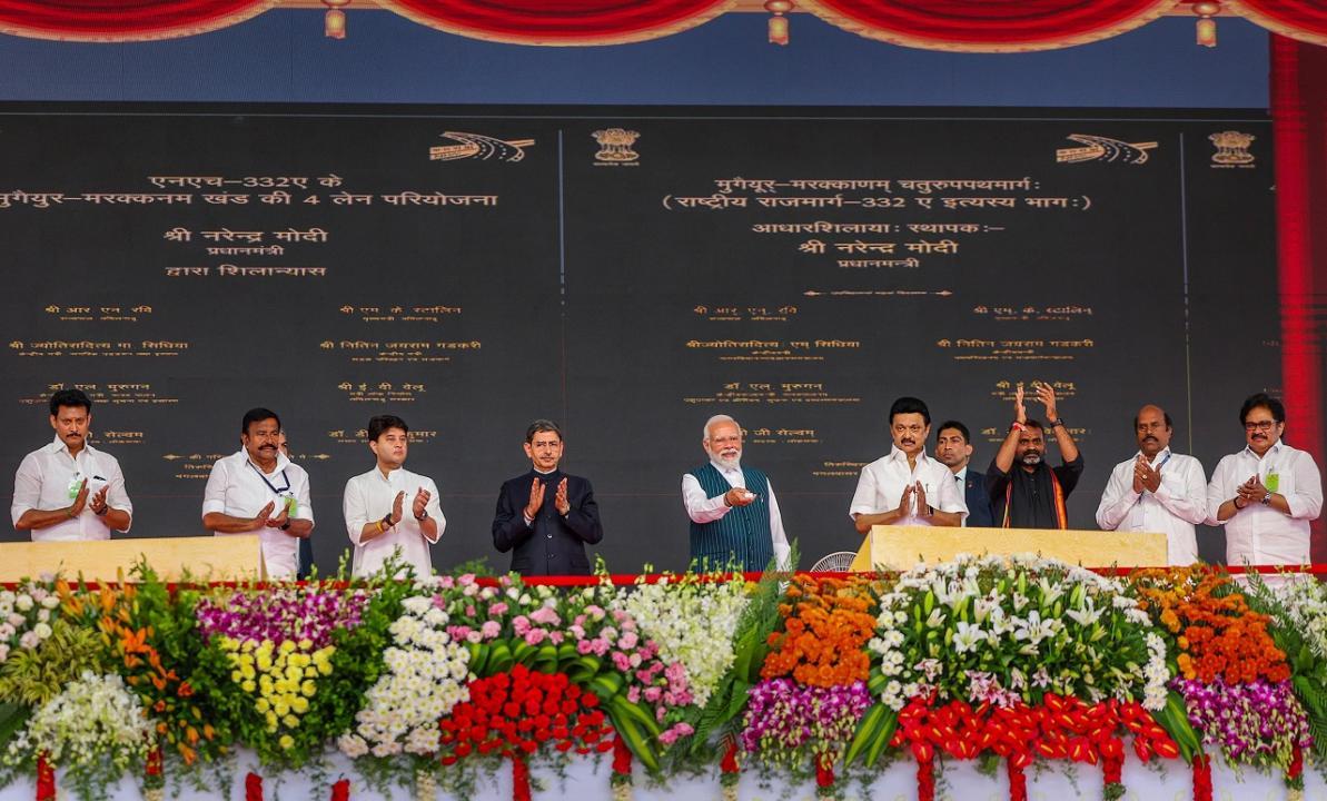 PM Modi inaugurates new projects, lays stone for new initiatives in Tamil Nadu
