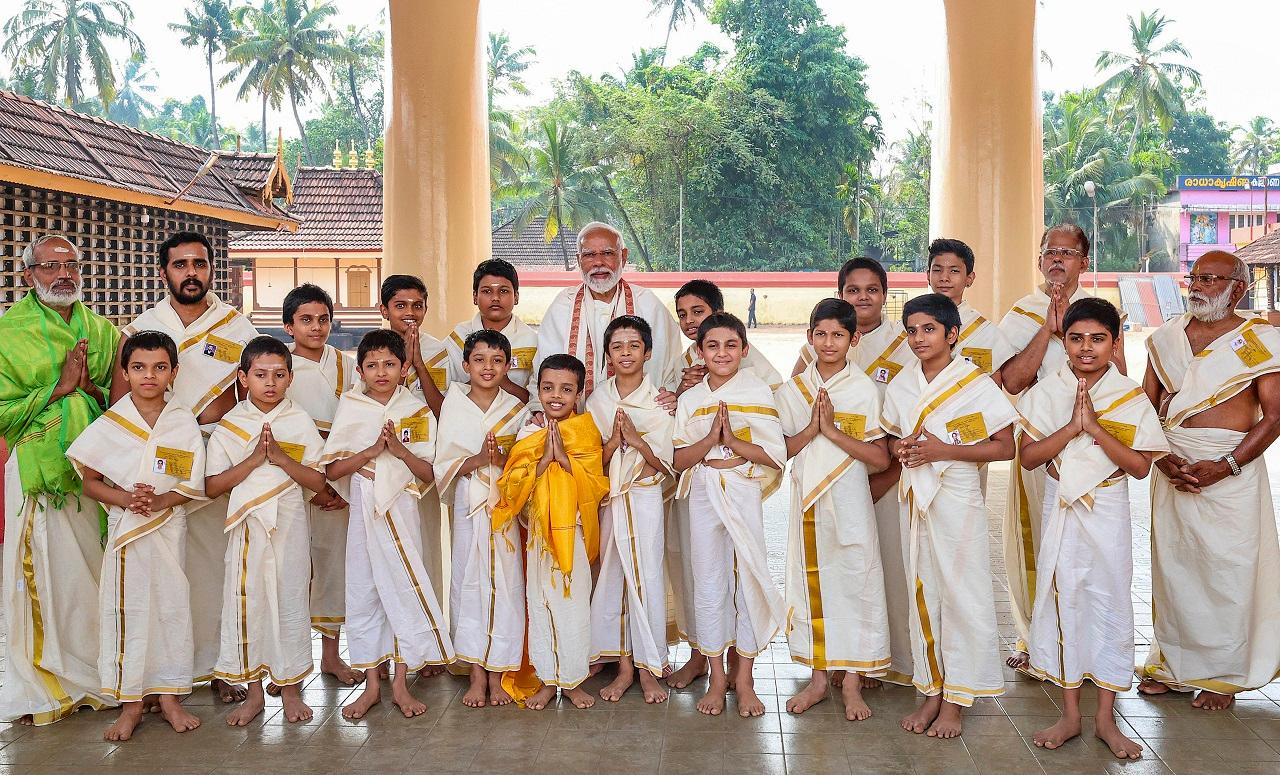 He also attended a 'veda archana' and 'bhajana' by children inside the temple premises