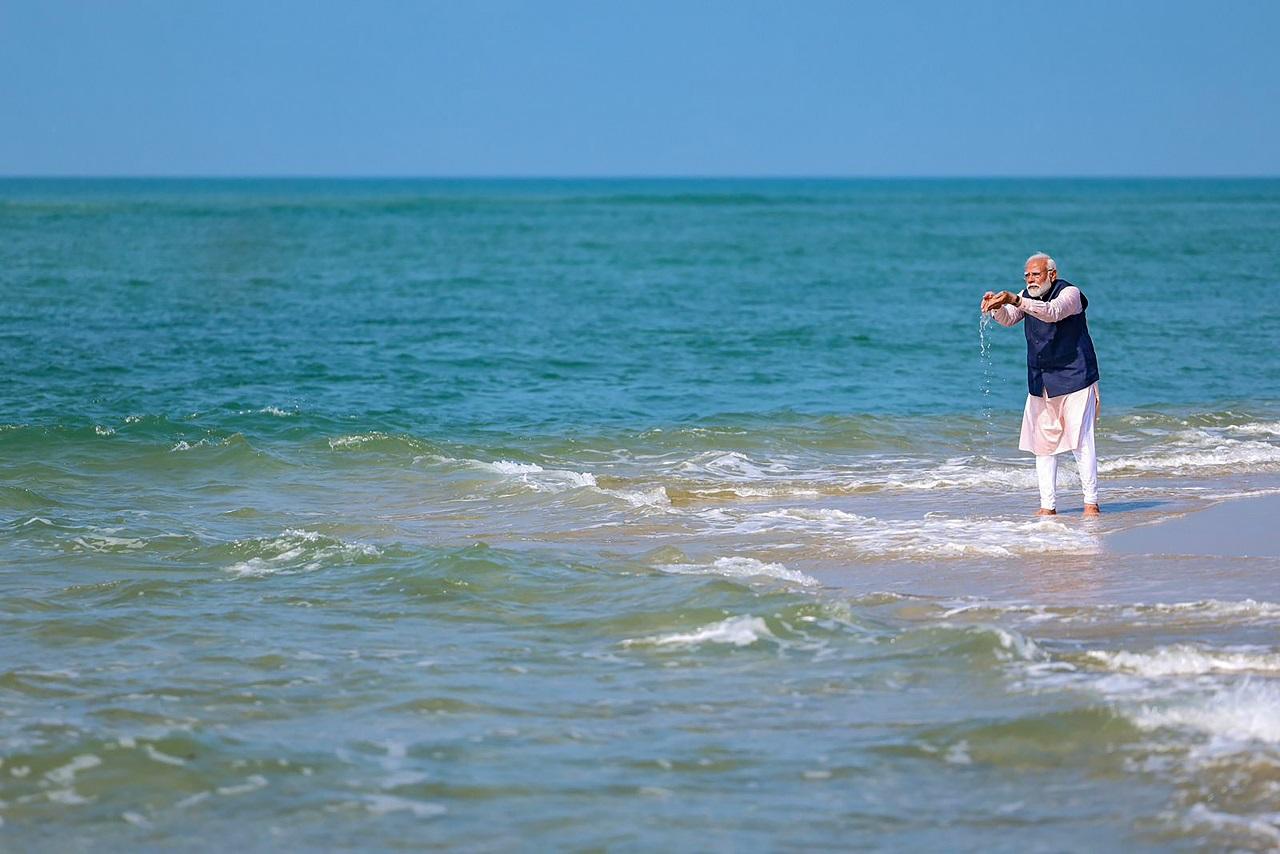 "Will never forget yesterday`s visit to the Arulmigu Ramanathaswamy Temple. There is timeless devotion in every part of the Temple," PM Modi posted from his official X handle "Will never forget yesterday`s visit to the Arulmigu Ramanathaswamy Temple. There is timeless devotion in every part of the Temple," PM Modi posted from his official X handle