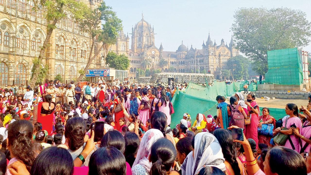 Mumbai: Anganwadi strike puts kids’ health in jeopardy