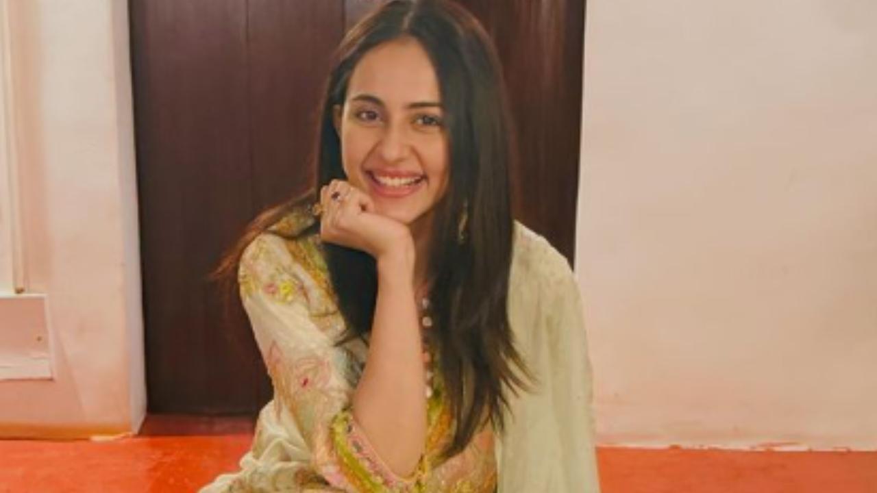 10 years of Rakul Preet: Akshay Kumar to Ram Charan, a glance at the dynamic actors she has worked with