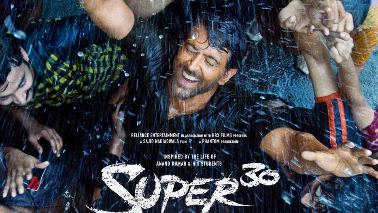 Super 30 (2019): Disney Plus Hotstar
Directed by Vikas Bahl, 'Super 30' is a biographical drama inspired by the life of mathematician Anand Kumar, portrayed by Hrithik Roshan. The film depicts Kumar's initiative to coach economically underprivileged students for the highly competitive Indian Institutes of Technology (IIT) entrance exams