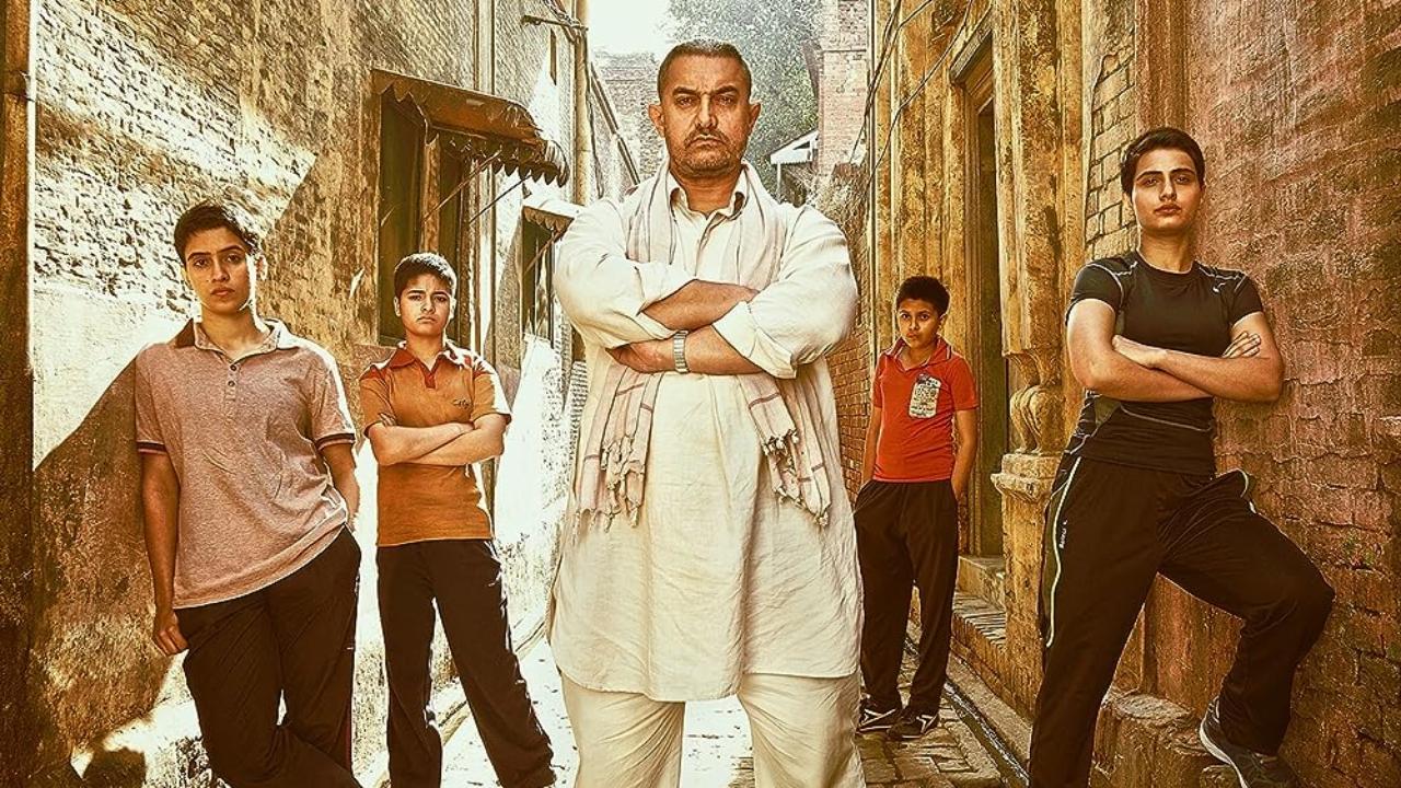 Dangal (2016): Apple TV
Directed by Nitesh Tiwari, this film is an inspirational sports drama based on the life of wrestler Mahavir Singh Phogat and his daughters, Geeta and Babita Phogat. Aamir Khan plays the role of Mahavir Singh, who defies societal norms to train his daughters in wrestling, leading them to remarkable success on the international stage