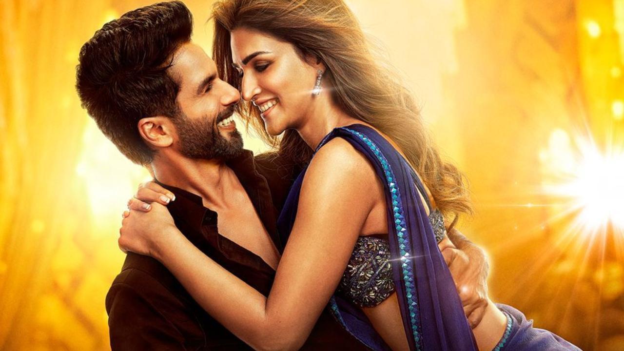 'Teri Baaton Mein Aisa Uljha Jiya': Shahid Kapoor, Kriti Sanon set dance floors on fire in'Teri Baaton Mein Aisa Uljha Jiya'
