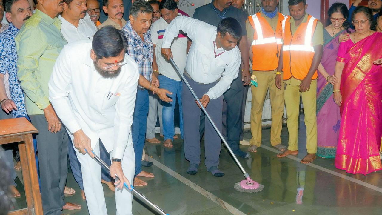 Mumbai: Citywide festivities mark Ram Temple Pran Prathishta