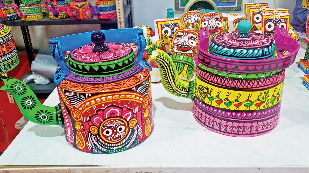 Hand-painted artefacts: Puri, Odisha