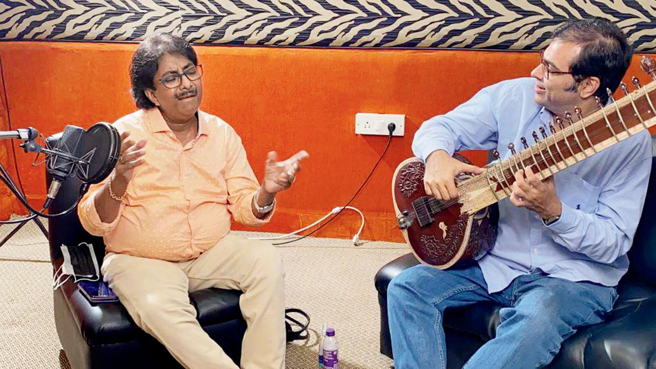 Ustad Rashid Khan with Purbayan Chatterjee at a recording session