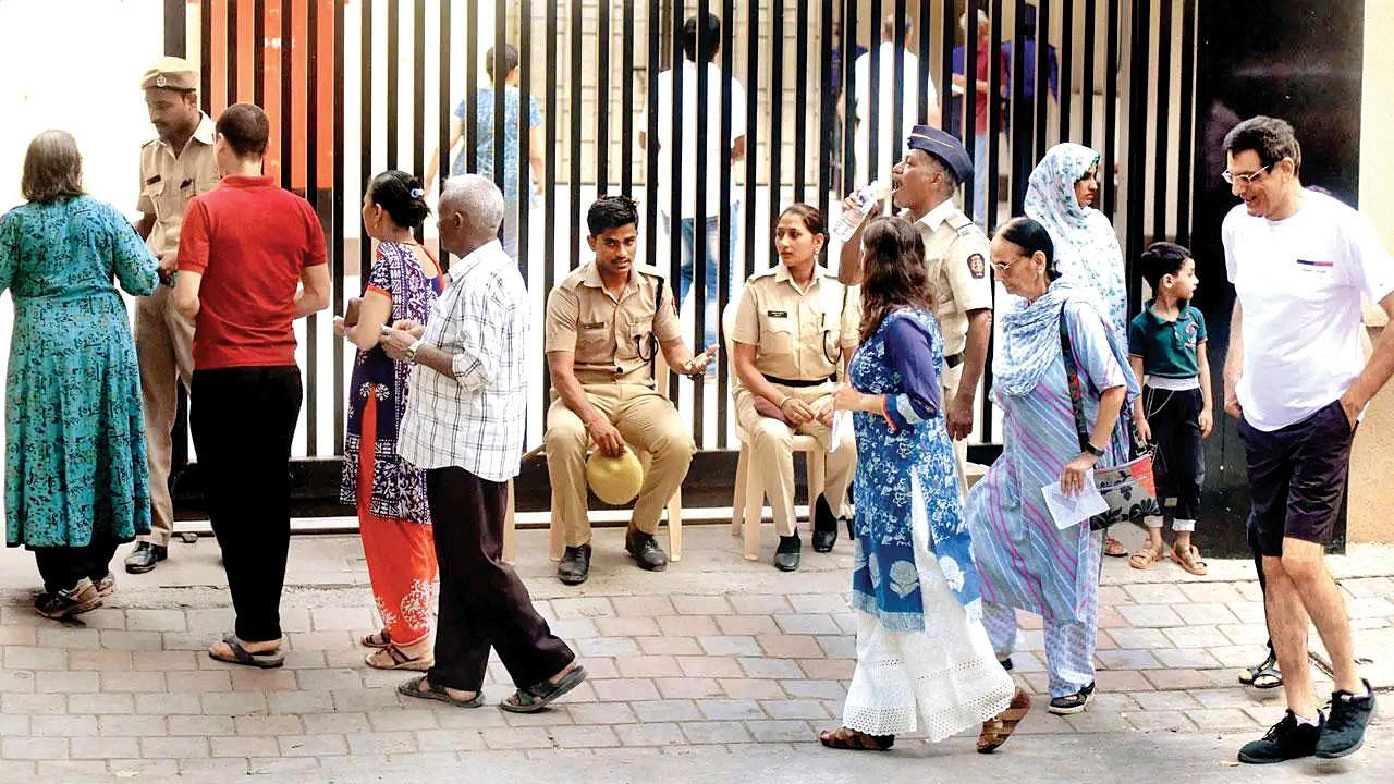 Mumbai: City sees 1.6 lakh dip in voters