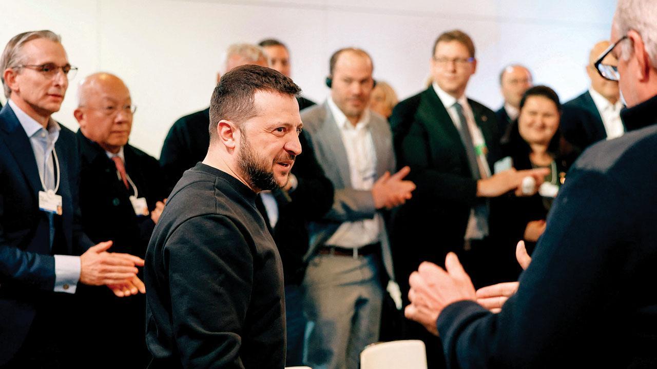 Zelensky tries to rally support at economic forum in Davos