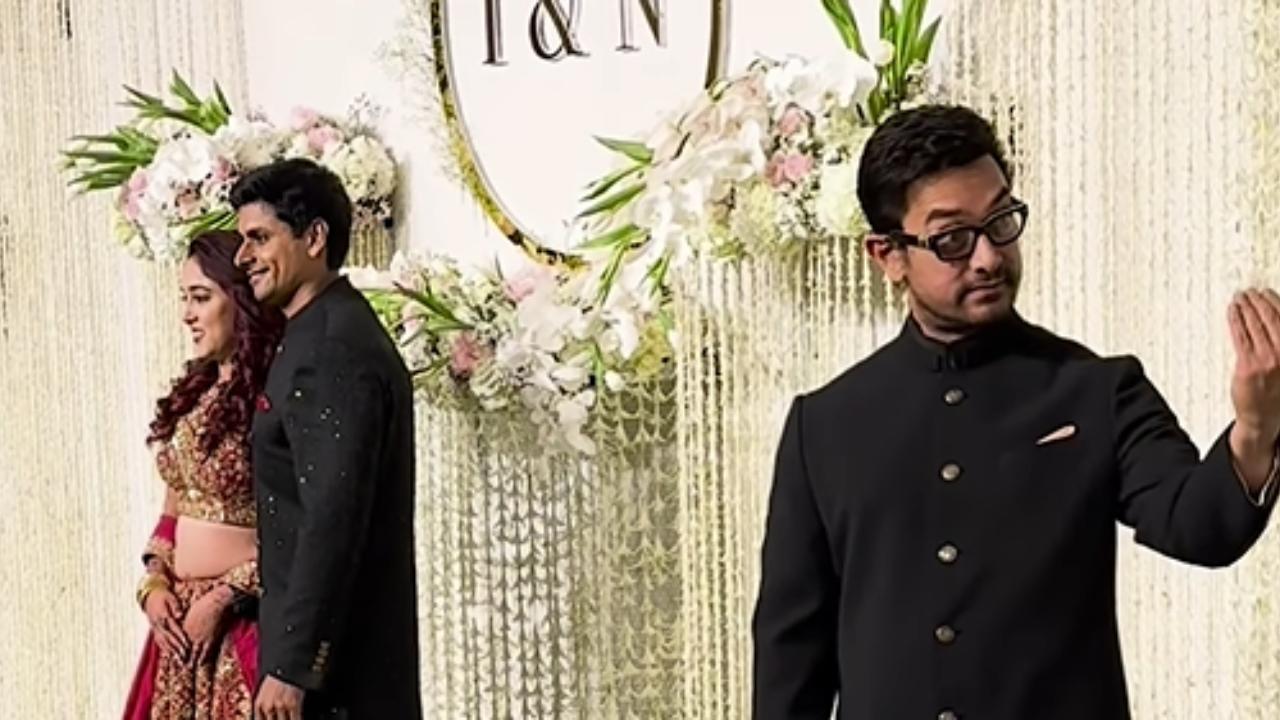 Ira Khan and Nupur Shikhare reception: Aamir Khan instructs newlyweds on how to pose, says, ‘Mein aaj AD banne vala hoon’