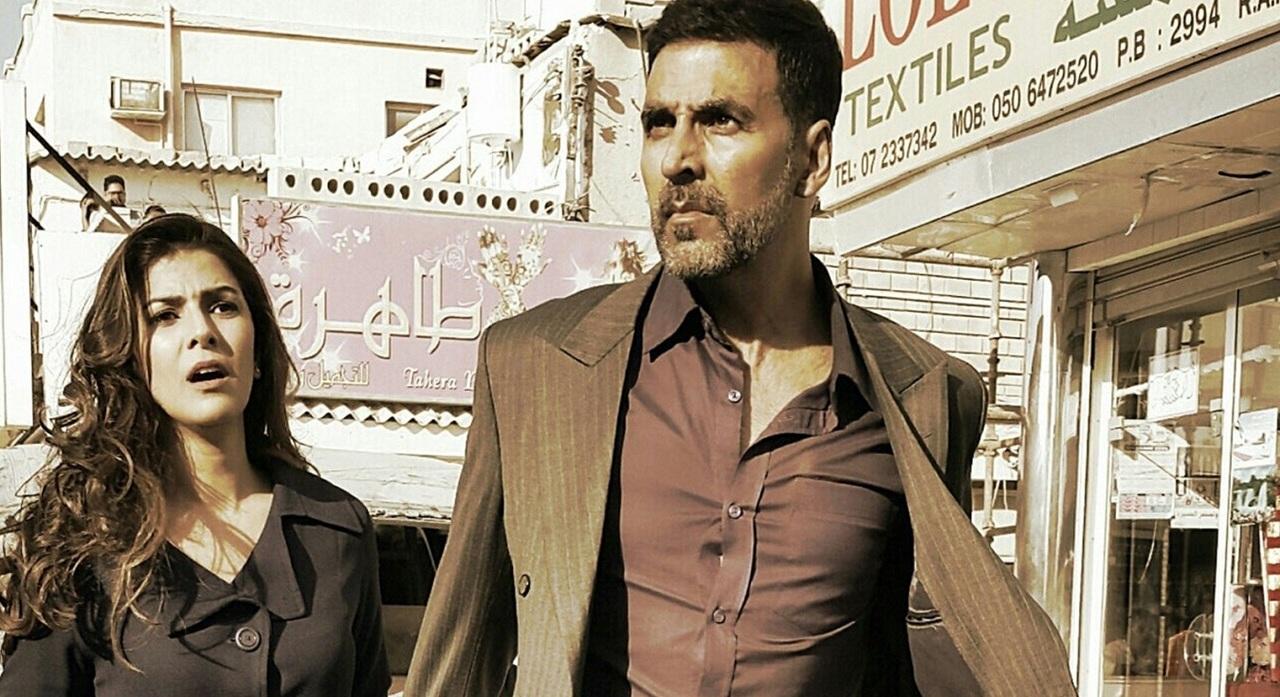 Airlift (Jan 22, 2016) 
After Baby, Akshay Kumar came with this film based on a true story for Republic Day. The film which also stars Nimrat Kaur earned Rs 12.35 cr and collected Rs 44.30 cr in its opening weekend. The film collected Rs 128.1 crore lifetime