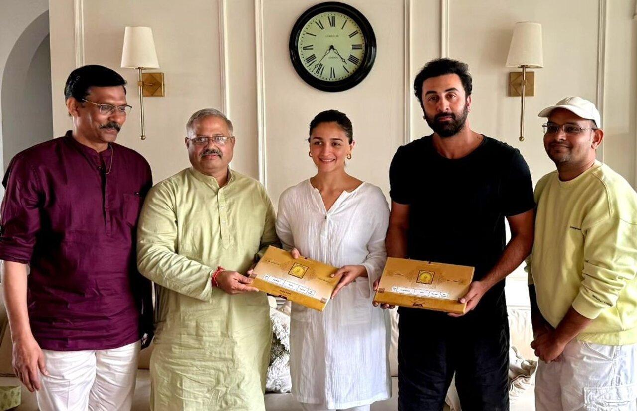 Bollywood's popular couple Alia Bhatt and Ranbir Kapoor have also been invited for the event. Interestingly, Ranbir will be seen playing the role of Lord Ram for the screen adaptation of Ramayan directed by Nitesh Tiwari