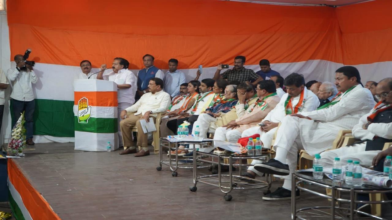 Chennithala, guiding the extended meeting, outlined the Congress party's strategy for the upcoming Lok Sabha elections. He mentioned upcoming review meetings at the division, district, and block levels to assess the party's preparation. Additionally, discussions about seat allocation in Maharashtra through the Mahavikas Aghadi coalition were positive, hinting at a collaborative approach.