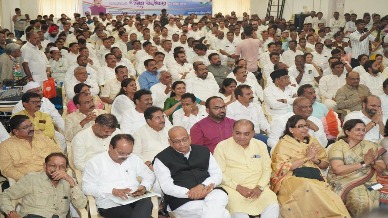 Ashok Chavan urged party members to work with determination, drawing parallels with the success achieved in Telangana and Karnataka. He acknowledged the challenges of the upcoming 2024 elections and emphasized the need for readiness.