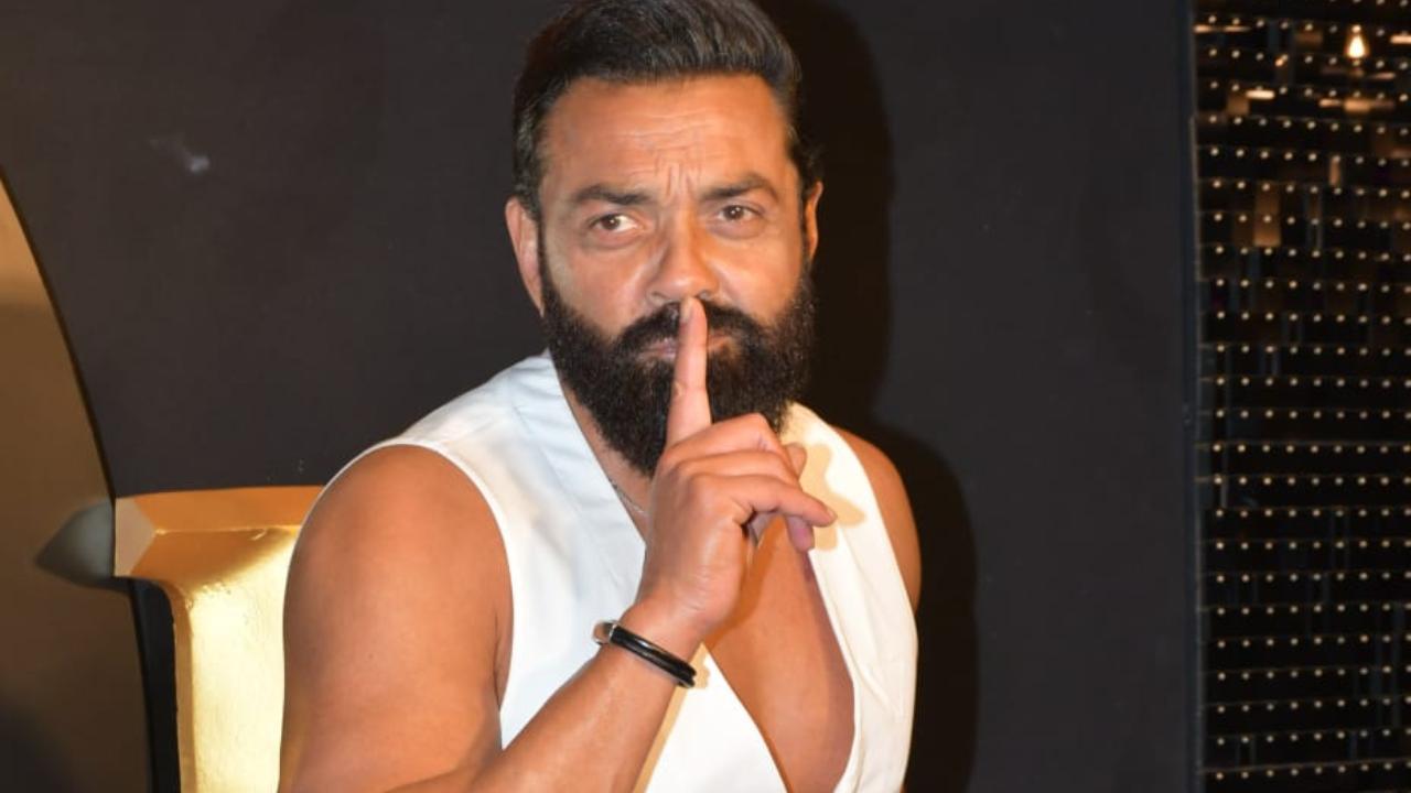 Animal Success Party: Bobby Deol asks bodyguards to not push away his fans