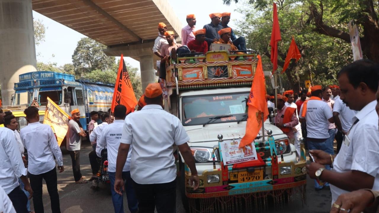 Jarange said the Maratha agitation will never disrupt any celebration planned on Republic Day and would instead celebrate the day. The organisers in Mumbai announced that a flag-hoisting ceremony to mark Republic Day will be held at Azad Maidan