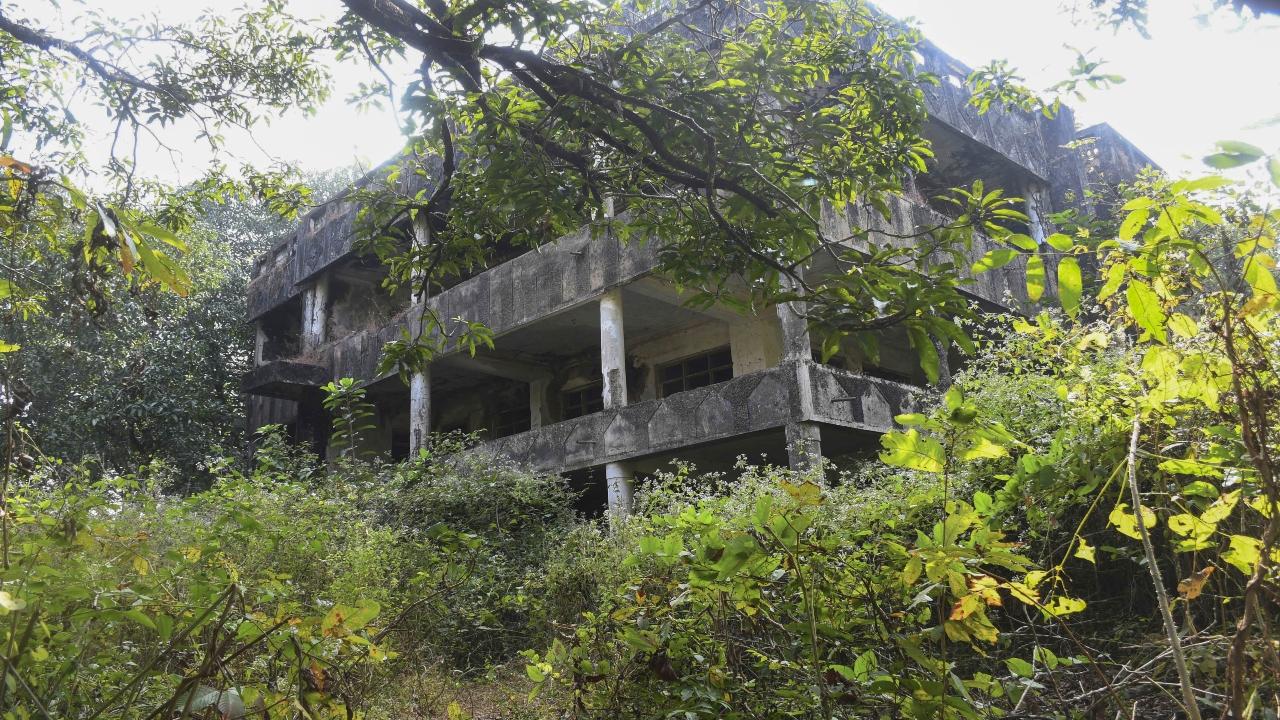 A total of four properties, located at Mumbke village in Khed tehsil of coastal Ratnagiri district in Maharashtra, were available at the auction, but no bids were received for two of them