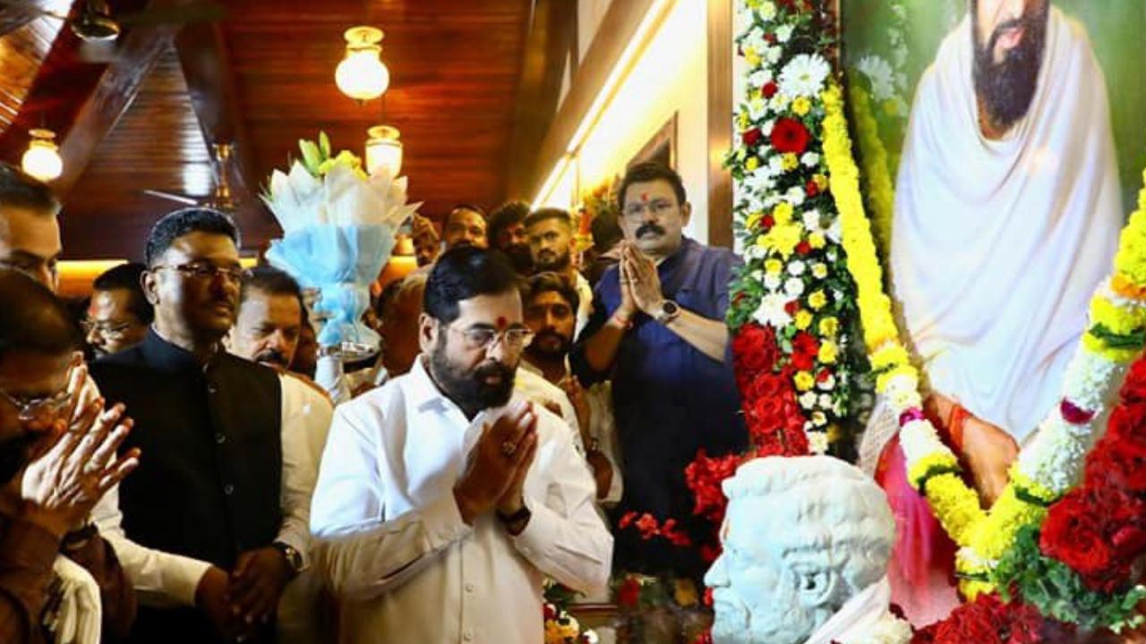 On the occasion of the birth anniversary of Dharmaveer Anand Dighe Saheb, Shinde visited the Anand Ashram in Tembhinaka, Thane on Saturday and paid his respects