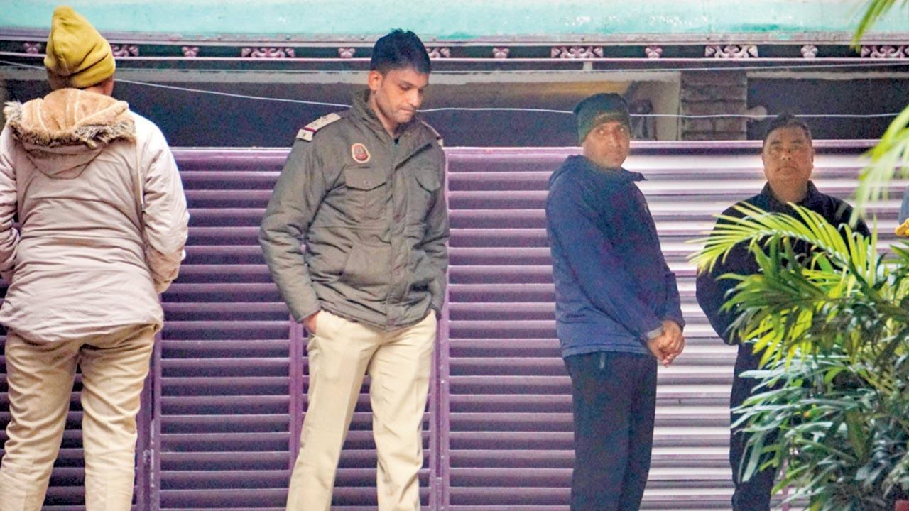 Hemant Soren ‘missing’ as ED reaches Delhi residence