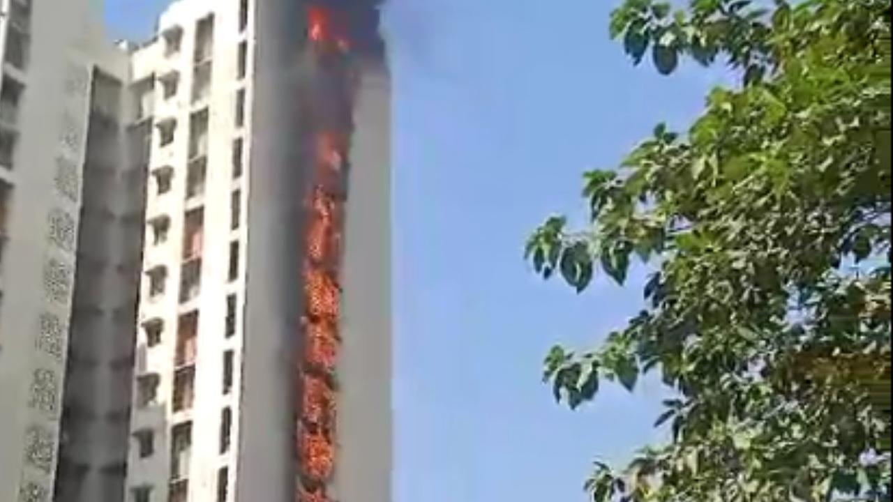 IN PHOTOS: Fire breaks out at building in Dombivli of Maharahstra