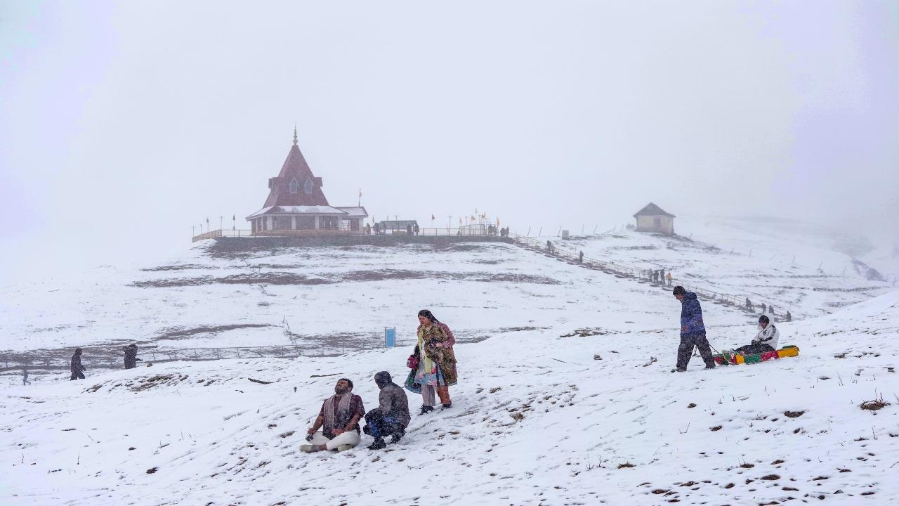 Skiing instructors, hoteliers, sledge riders, and others connected to the tourism industry face an uncertain future due to the unpredictable and diminishing frequency of snowfall.