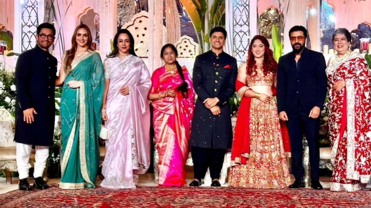 Dream girl Hema Malini drops inside pictures from Ira and Nupur's reception