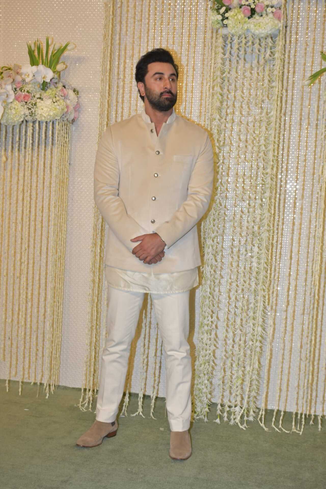 Ranbir Kapoor looked smart in an off-white kurta pajama suit