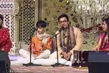At the sangeet, Aamir Khan along with his ex-wife Kiran Rao and son Azad Rao serenaded Ira Khan