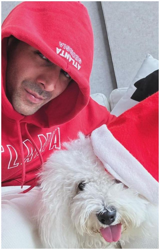 Kartik and Katori posed during Christmas in matching red cap and hoodie