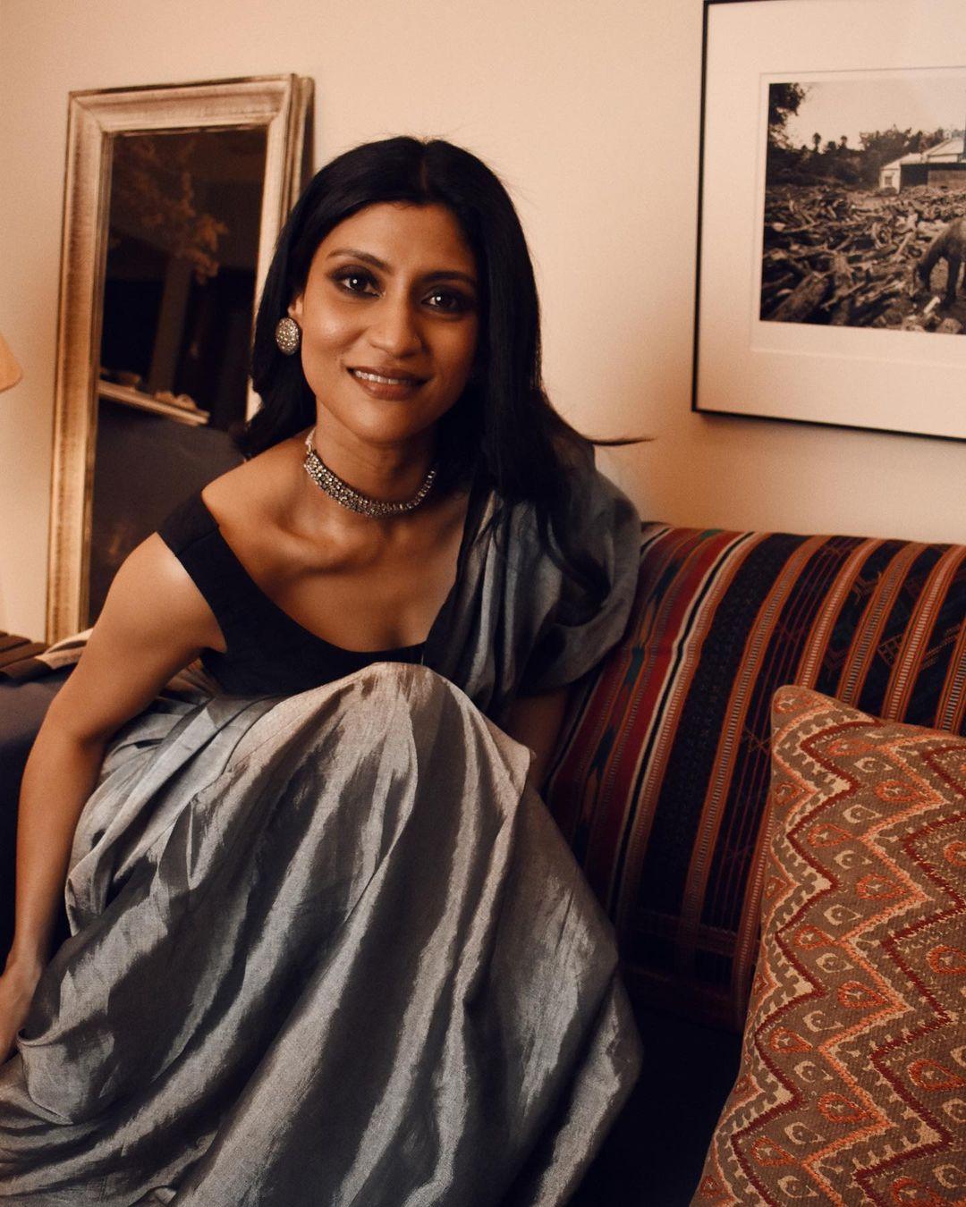 Konkona Sen Sharma recently shared some stunning pictures on her social media, rocking a gorgeous metallic grey saree paired with a sleek black sleeveless blouse.