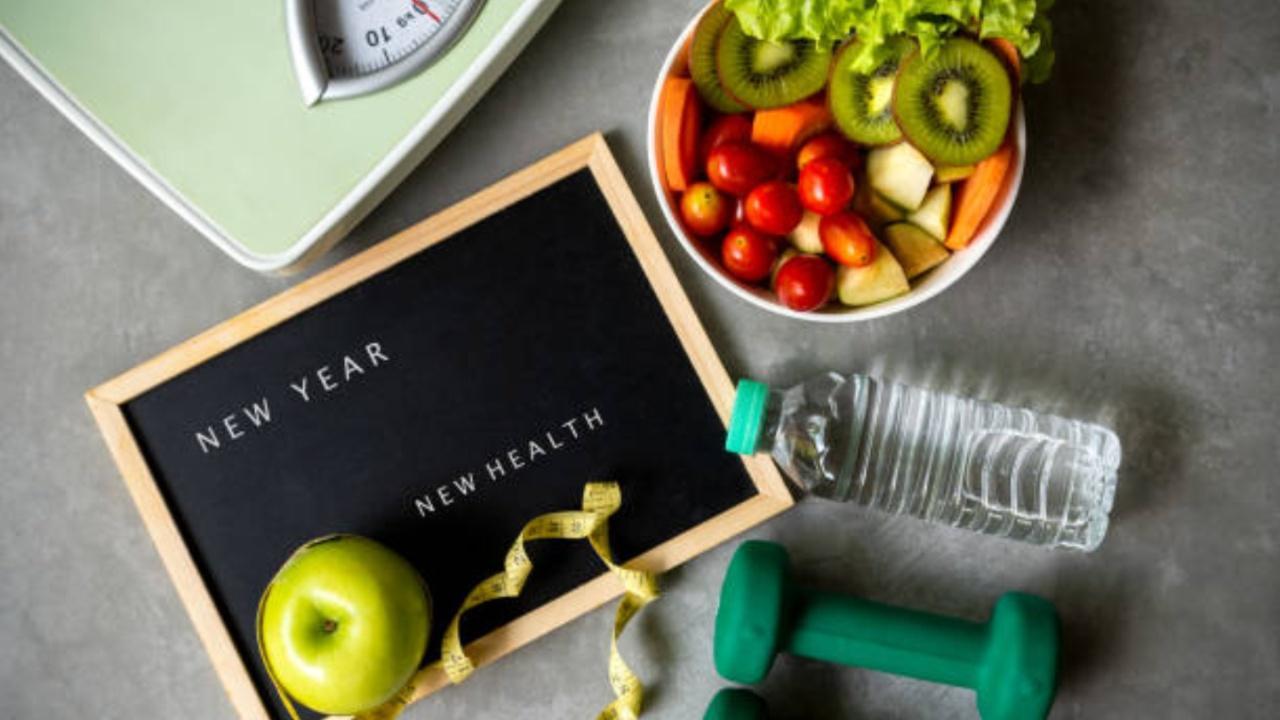 Want to set food, mental health, fitness New Year resolutions? Follow these tips
