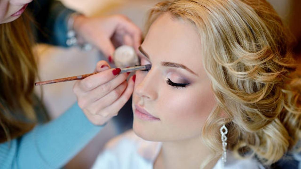 IN PHOTOS: Makeup gurus reveal the top 10 beauty trends for 2024