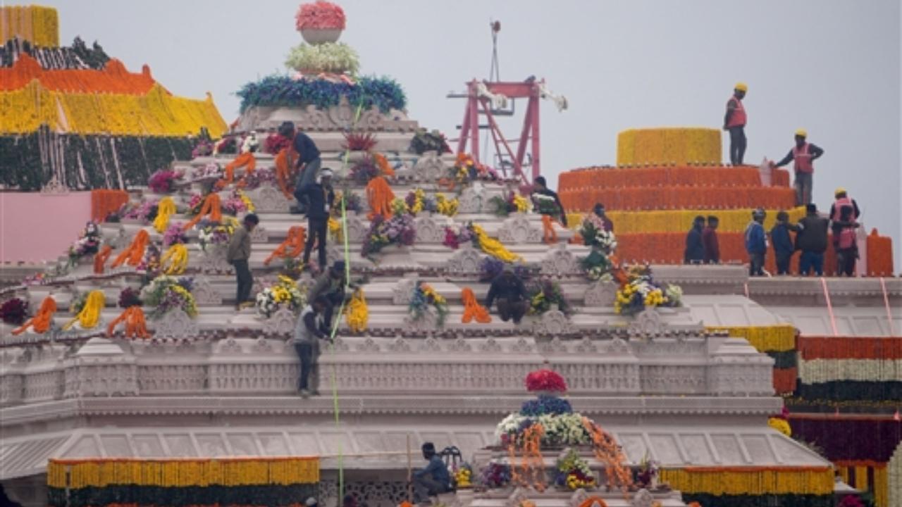 Delhi: People of Muslim community offer prayers for success of Pran Pratishtha at Ram Mandir